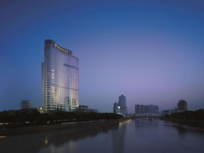 Отель Shangri-La Ningbo - The Three Rivers Intersection  Нинбо